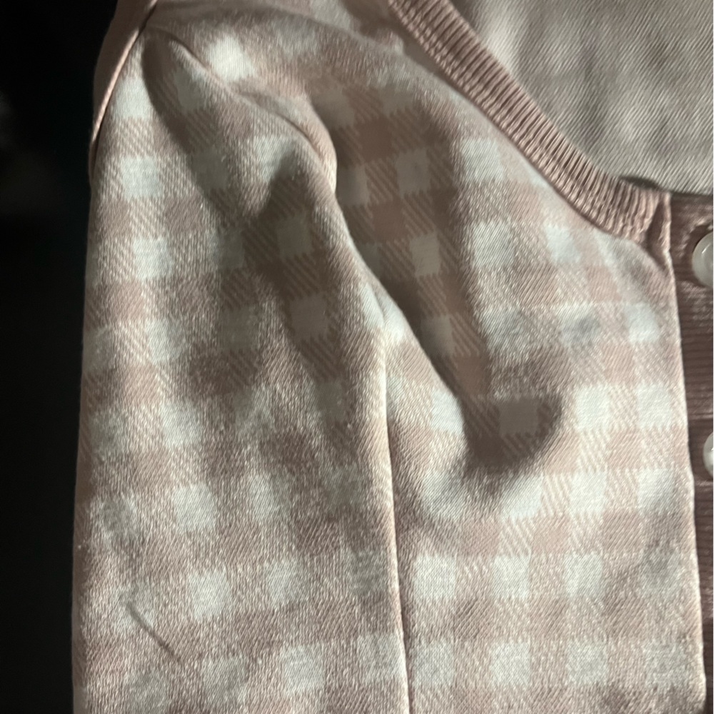 Pink button up blouse - Picture 2 of 2
